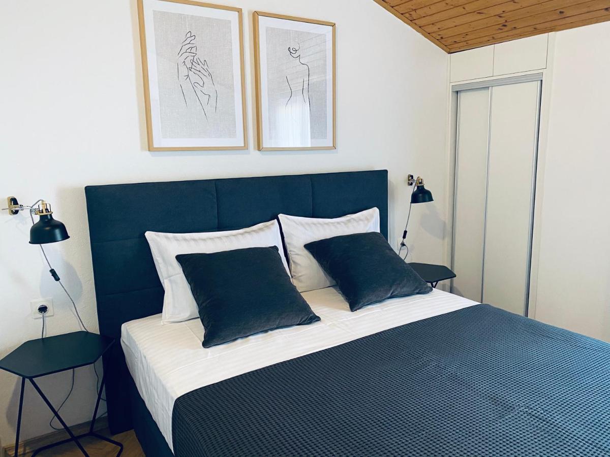 Cirjak Apartments Biograd Na Moru Dış mekan fotoğraf