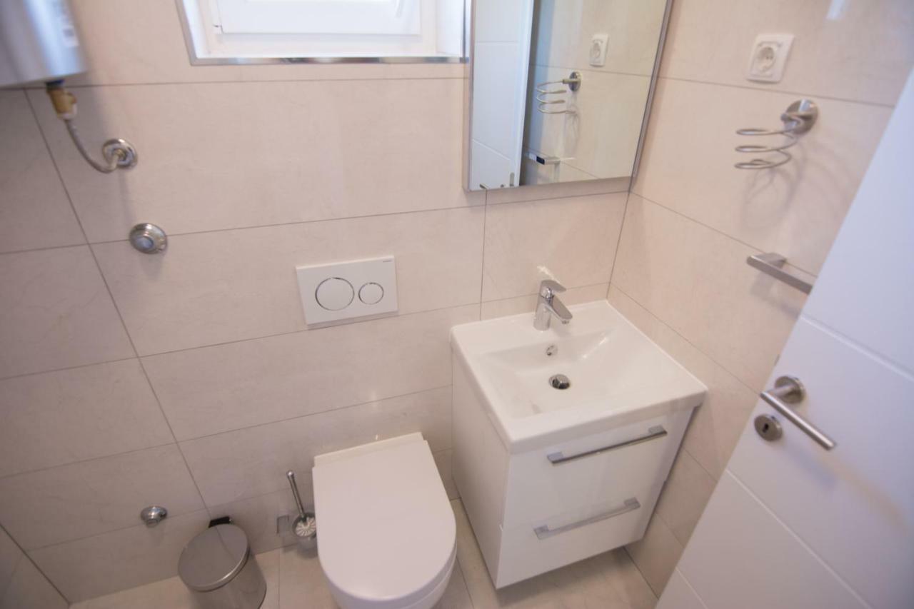Cirjak Apartments Biograd Na Moru Dış mekan fotoğraf